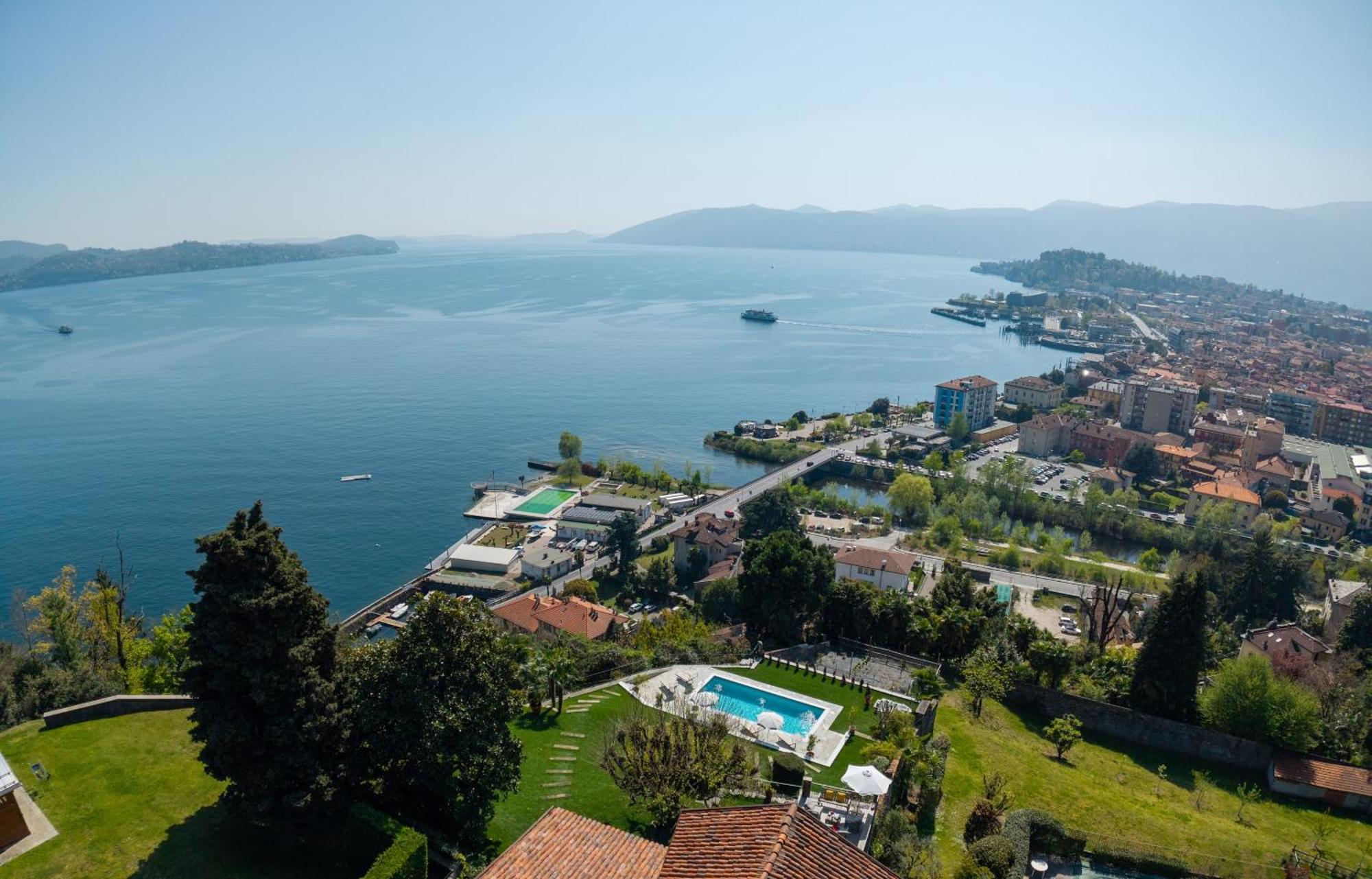 Charming Villa Il Motto With Pool Cissano Luaran gambar
